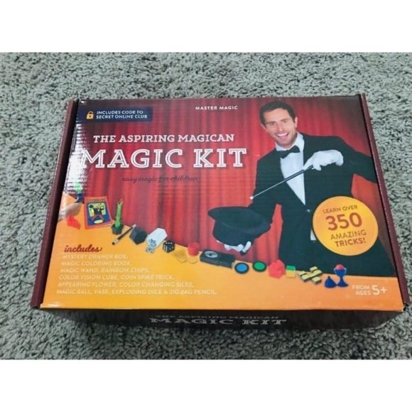 Magic Kit - Easy Magic Tricks for Children - Learn Over 350 Spectacular Tricks - Picture 1 of 2